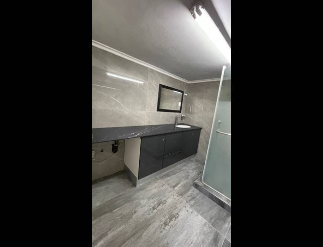 3 BEDROOM TOWNHOUSE FOR SALE IN ESSENWOOD